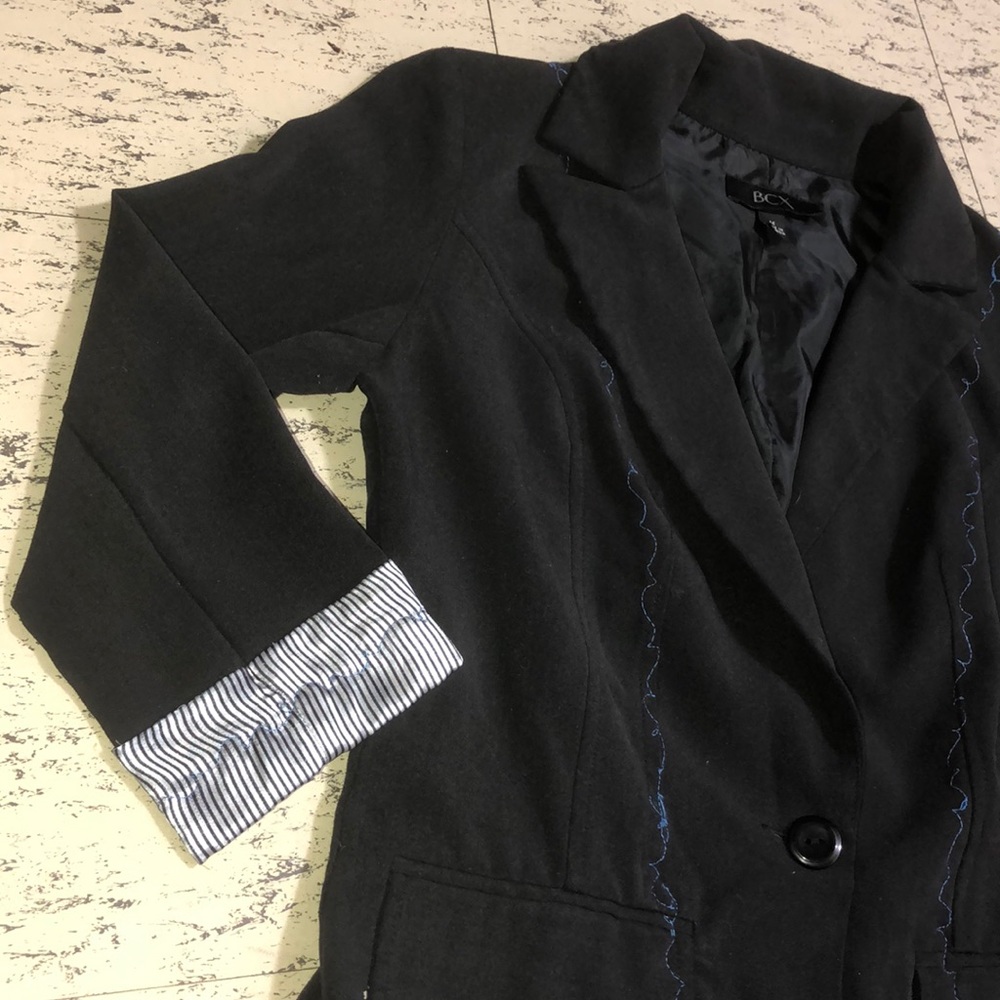 Bcx Blazer - image 4